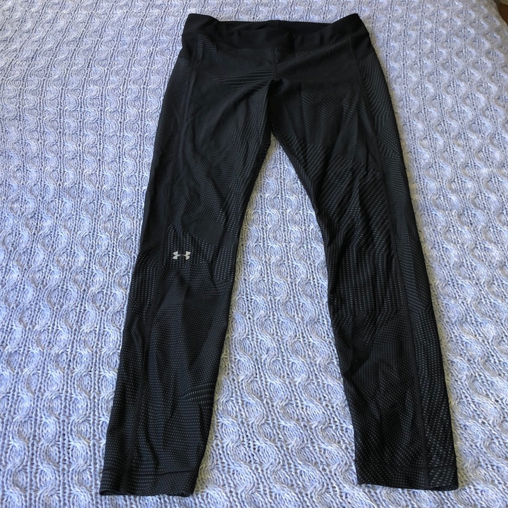 Under Armour Black Leggings with Subtle Dot Pattern